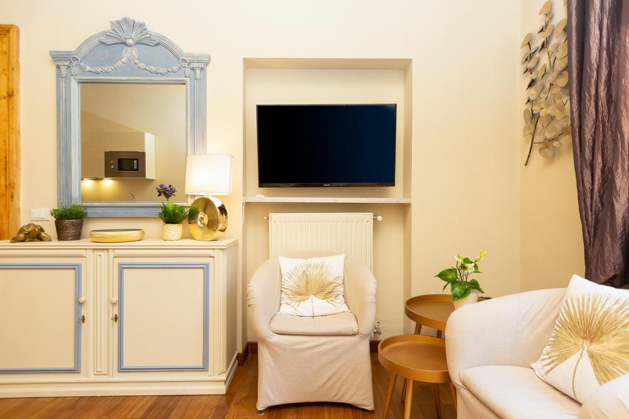 Spanish Steps Exclusive Rental In Rome Exterior photo