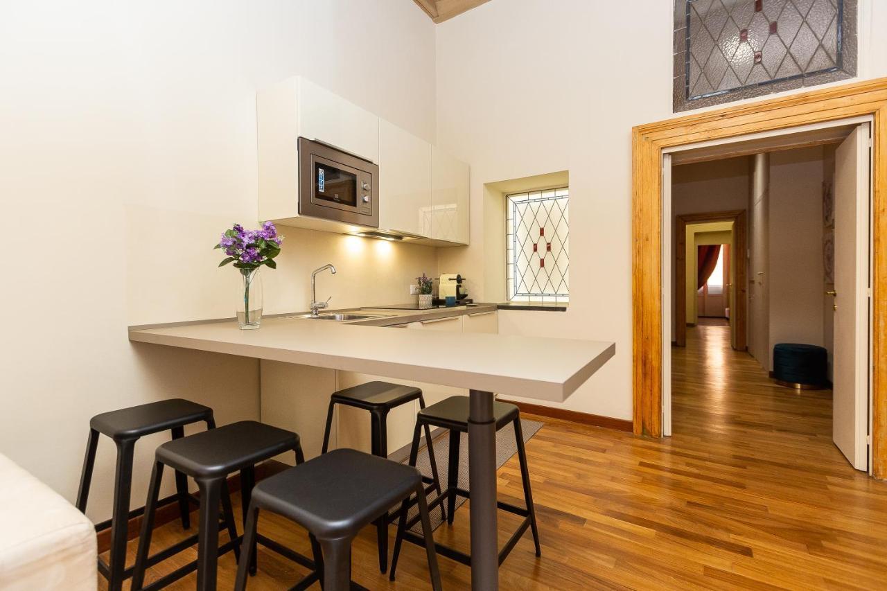 Spanish Steps Exclusive Rental In Rome Exterior photo